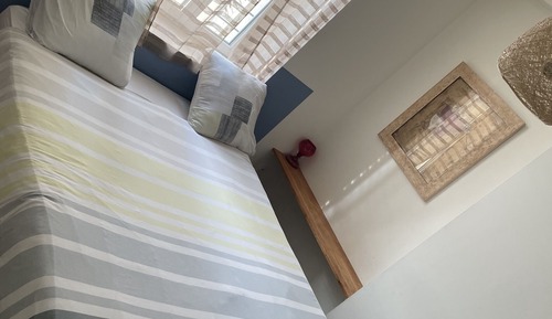 Apartamento, baño privado (Crussol)