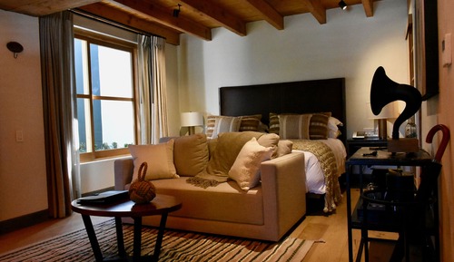 Suite 3