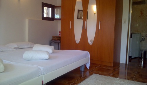 Villa familiar, 4 habitaciones, acceso a la piscina, vistas a la playa