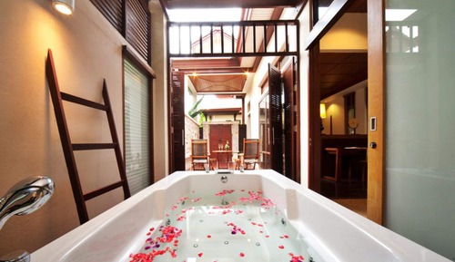 Villa, bañera de hidromasaje