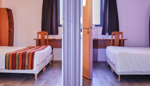 Habitación cuádruple básica, varias camas, no fumadores