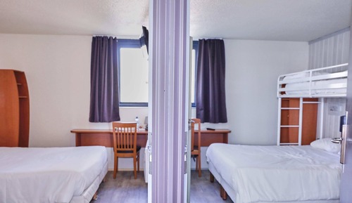 Habitación cuádruple estándar