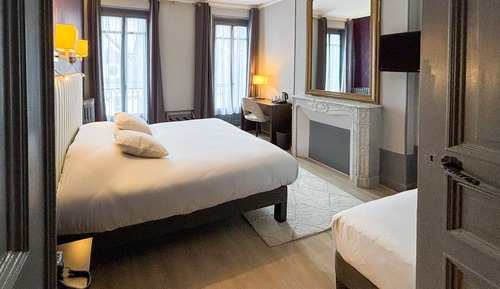 Habitación Premium con 1 cama doble o 2 individuales