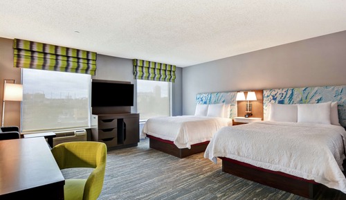 Suite, 2 camas de matrimonio (City & Water View)