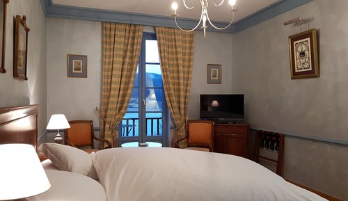 Habitación doble, 1 cama de matrimonio, no fumadores (Alisier)