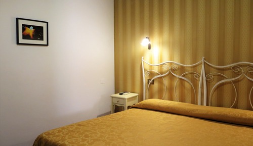 Habitación triple clásica