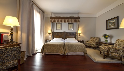 Habitación estándar con 2 camas individuales