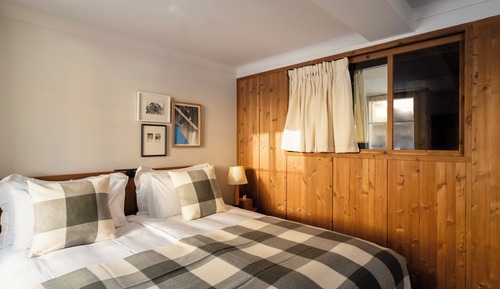 Habitación superior, vistas al jardín