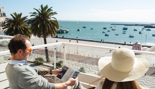 Habitación superior con 2 camas individuales, vistas al mar