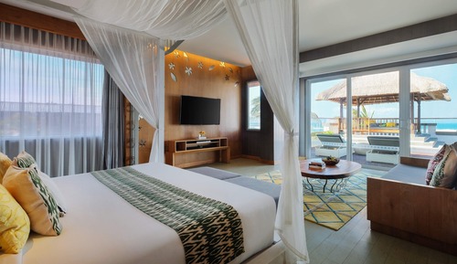 Oceanfront Rooftop Suite