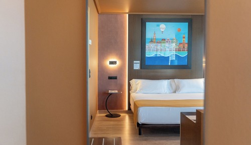 Habitación con 1 cama doble o 2 individuales