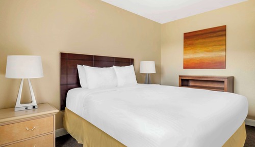 Estudio, 1 cama de matrimonio, ducha adaptada