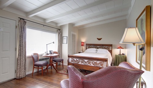 Habitación, 1 cama de matrimonio, cocina básica