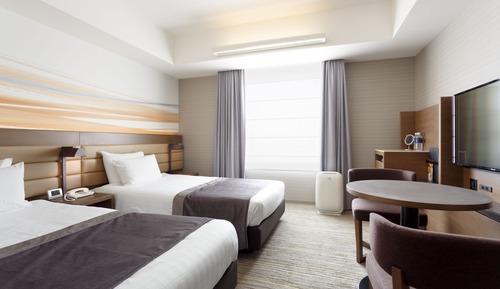 Habitación estándar con 1 cama doble o 2 individuales, no fumadores