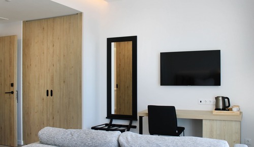 Habitación Premium doble, vistas parciales al mar