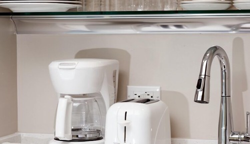 Premier Courtyard Room