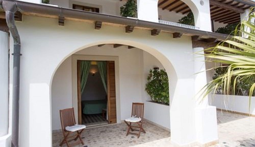 Habitación estándar con 1 cama doble o 2 individuales