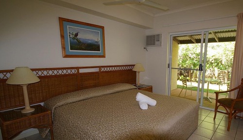 Apartamento, 2 habitaciones, patio