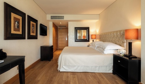 Habitación triple Confort, vistas a la ciudad