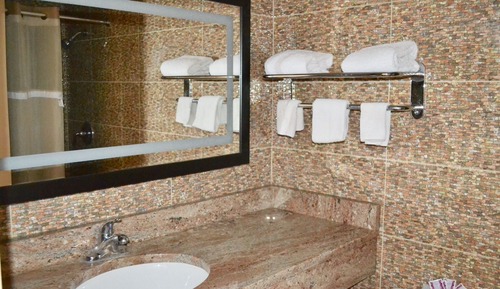 Habitación estándar, 2 camas dobles, no fumadores