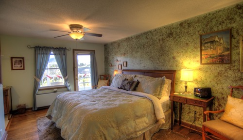 Habitación Deluxe, 1 cama de matrimonio grande, bañera de hidromasaje, vistas a la montaña