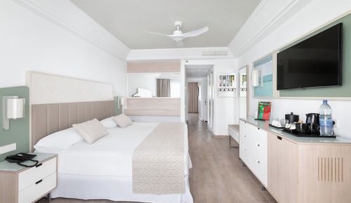 Suite, balcón, vistas al jardín (Swim-up suite Adults Only )