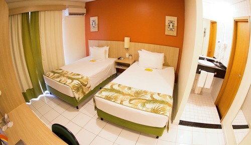 Habitación estándar con 2 camas individuales