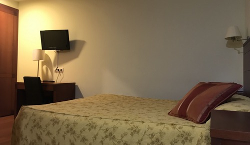 Habitación económica doble, baño privado (Interior)