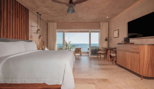 Suite junior, 1 cama de matrimonio grande, balcón, frente al mar