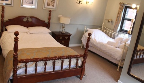 Suite, baño privado