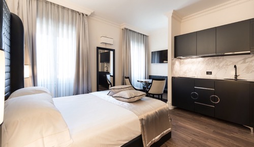 Deluxe Studio (2 Pax)