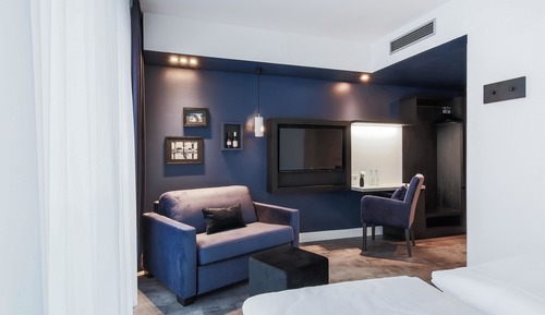 Habitación triple Confort ( Triple Streetlife)