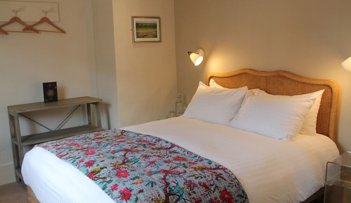 Habitación Deluxe doble, baño privado (Standard Double)