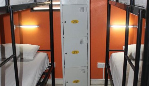 Dormitorio compartido (22 Beds)
