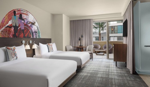 Habitación superior, 2 camas dobles, vistas al jardín