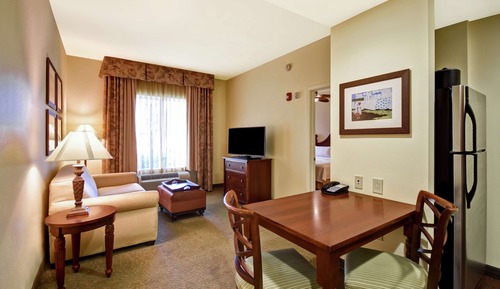 Suite, 2 Queen Beds, Accessible (Tub), Non Smoking