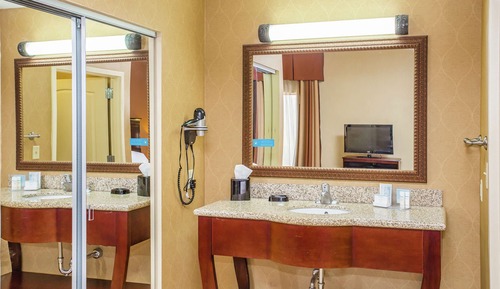 Suite, 1 cama de matrimonio grande, accesible para personas con discapacidad, no fumadores