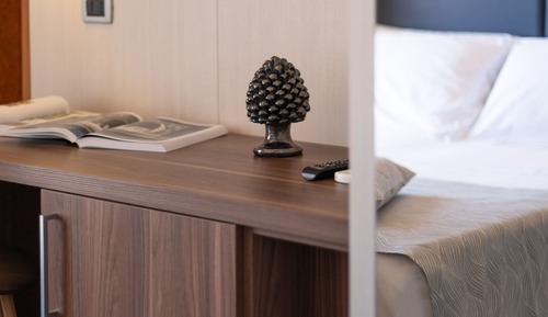 Habitación Deluxe con 1 cama doble o 2 individuales, balcón, vistas al mar