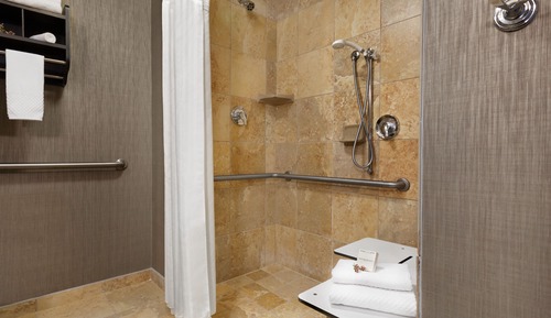 Habitación, 2 camas de matrimonio, accesible para personas con discapacidad