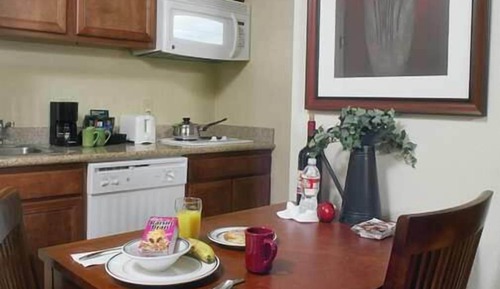 Suite, 1 cama de matrimonio grande (Mobility & Hearing, Roll-in Shower)