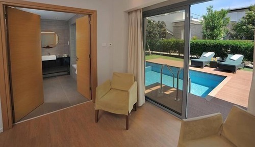 Villa, 1 habitación, bañera de hidromasaje, junto a la piscina