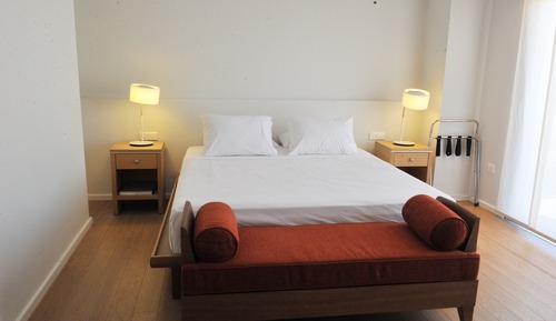 Estudio, en la zona del jardín (Single)