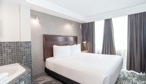 Suite, 1 cama de matrimonio grande, cocina (Washer Dryer, Jacuzzi)