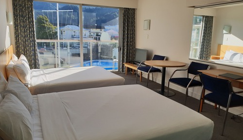 Habitación superior con 2 camas individuales