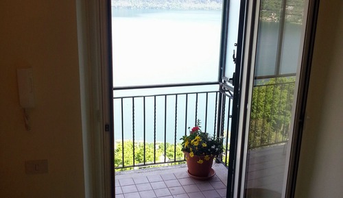 Apartamento panorámico, 1 habitación, frigorífico, vistas al lago