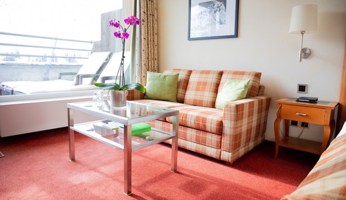 Grand Lit with balcony and bath