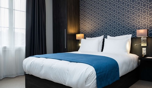 Habitación superior, 1 cama de matrimonio, no fumadores