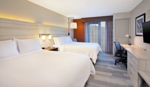 Habitación estándar, 2 camas de matrimonio, balcón