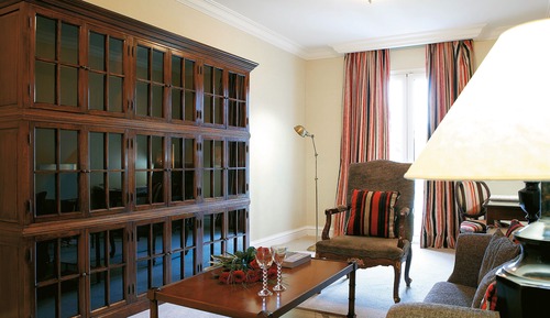 Suite familiar, vistas a la piscina