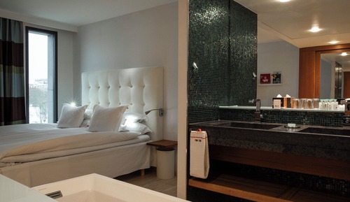 Superior Open Bath